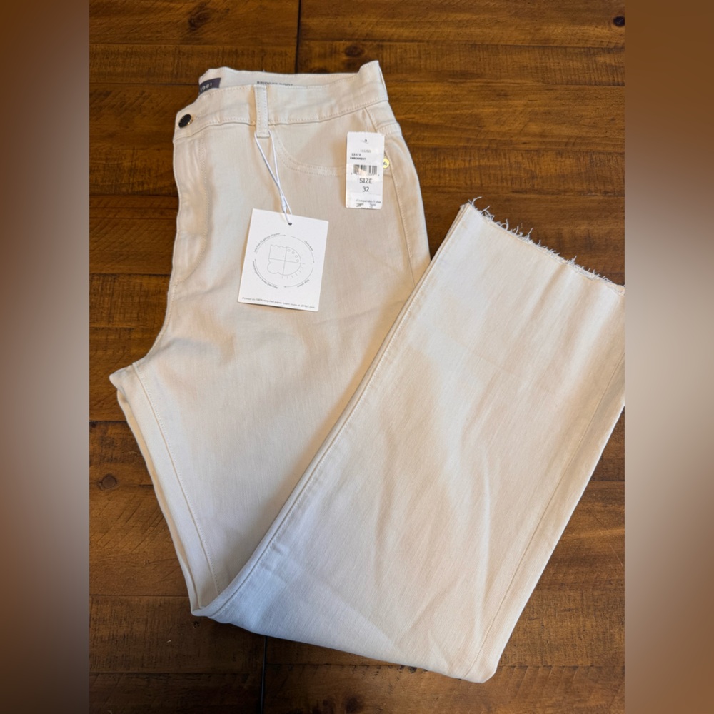 DL1961 Bridget Boot High Rise Instasculpt Crop Jeans Khaki color- NWT - Picture 3 of 11